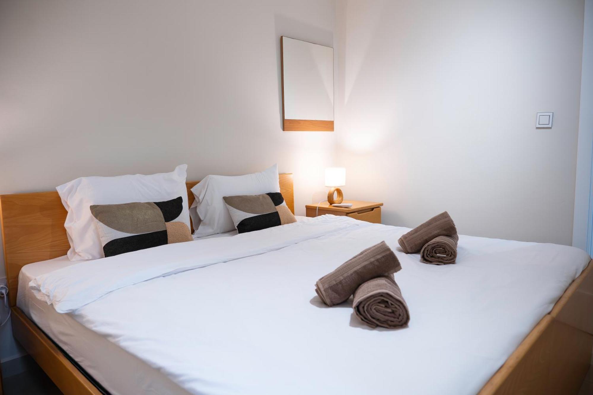 Golden Harbour - 2 Bedrooms, 2 Bathrooms Gzira Esterno foto