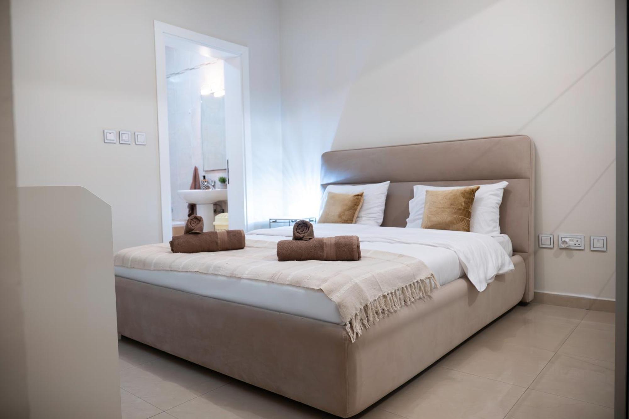 Golden Harbour - 2 Bedrooms, 2 Bathrooms Gzira Esterno foto