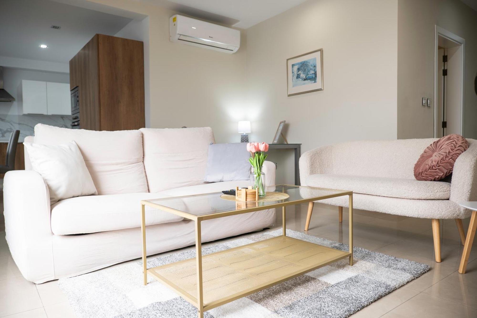Golden Harbour - 2 Bedrooms, 2 Bathrooms Gzira Esterno foto